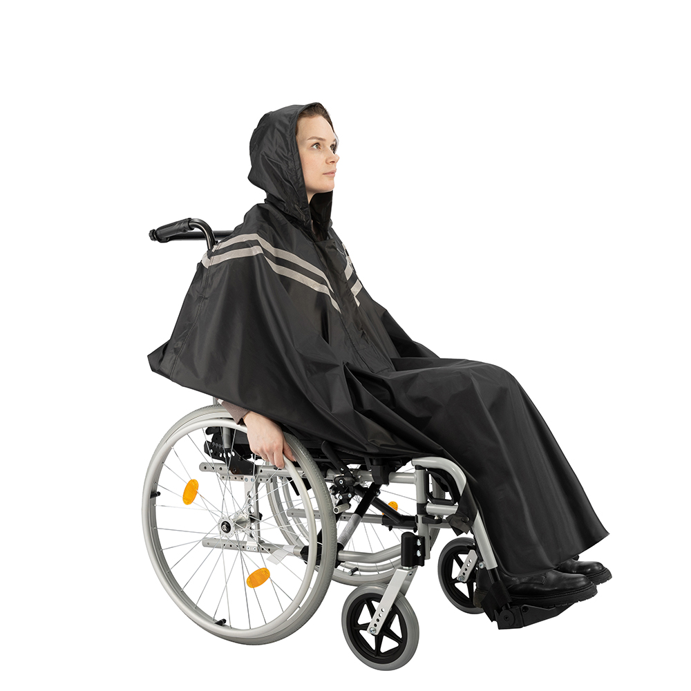 Дождевик-пончо для инвалидной коляски