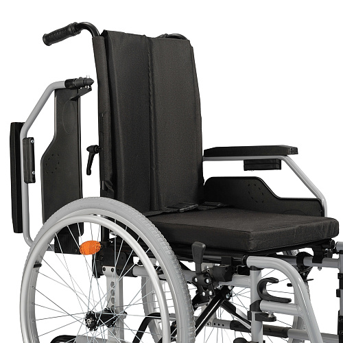 Откидные подлокотники